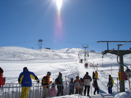 In Arosa wird nicht nur persönlich„angebügelt“, sondern auch freundlich gegrüsst 