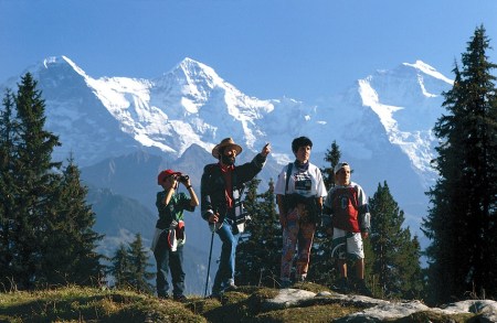 Auf Schusters Rappen zur Wander-Trophy