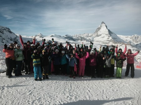 ALLES FÜR DIE JUGEND